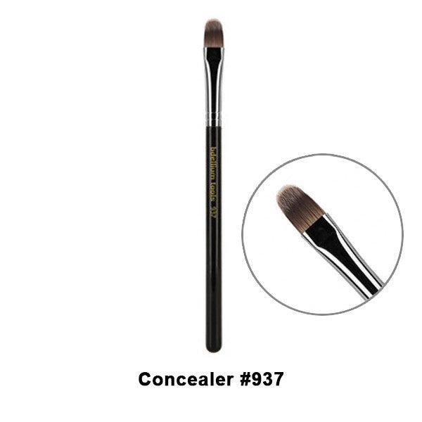 Bdellium Tools Maestro Series Brushes for Face Face Brushes 937 Concealer (Maestro)  