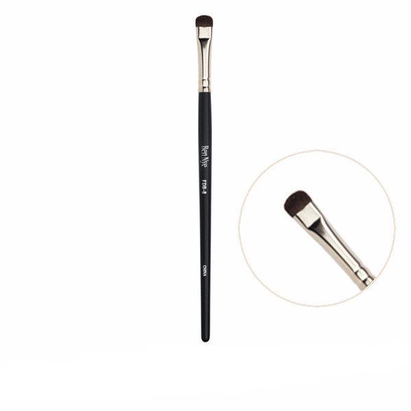 Ben Nye Fine Detail Makeup Brush Eye Brushes FDB-8 Smudge Brush  