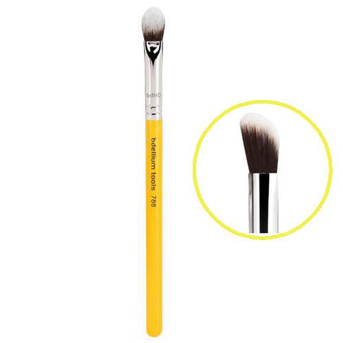 Bdellium Tools Studio Line Brushes for Eyes Eye Brushes 788V BDHD Blending/Concealing Synthetic (Studio)  